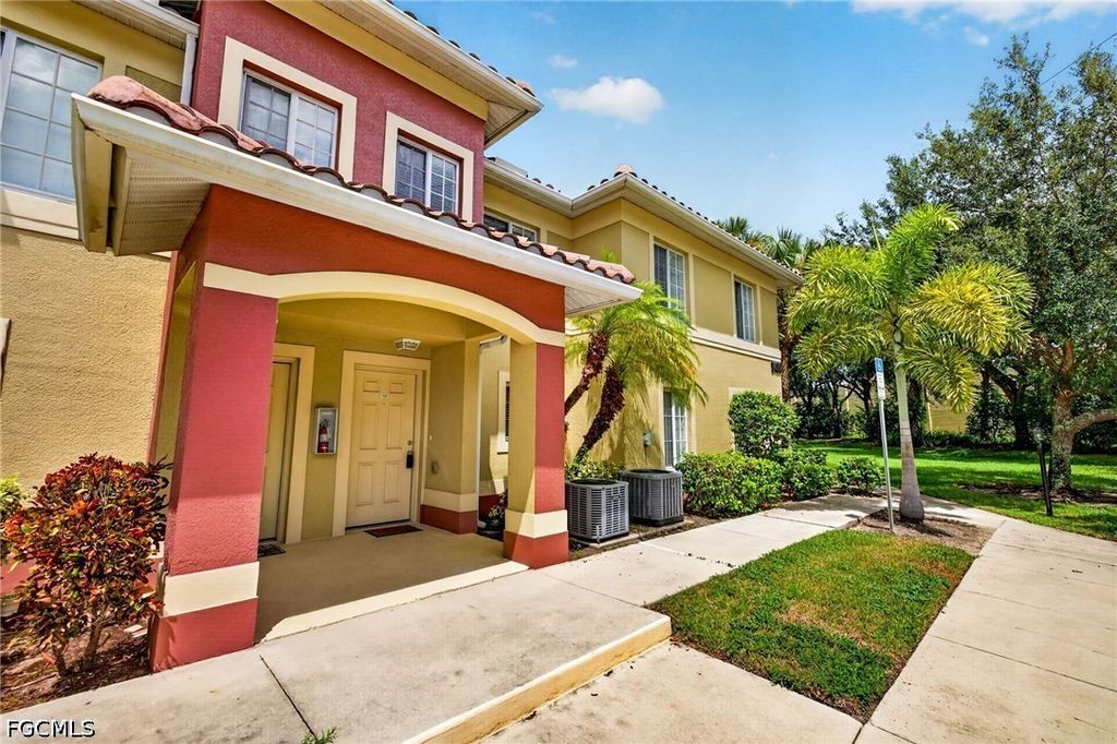 9400 Ivy Brook Run 108, Fort Myers