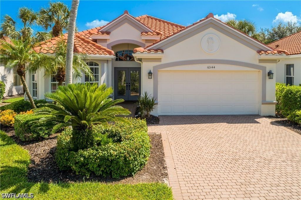 10144 Ginger Pointe Ct, Estero