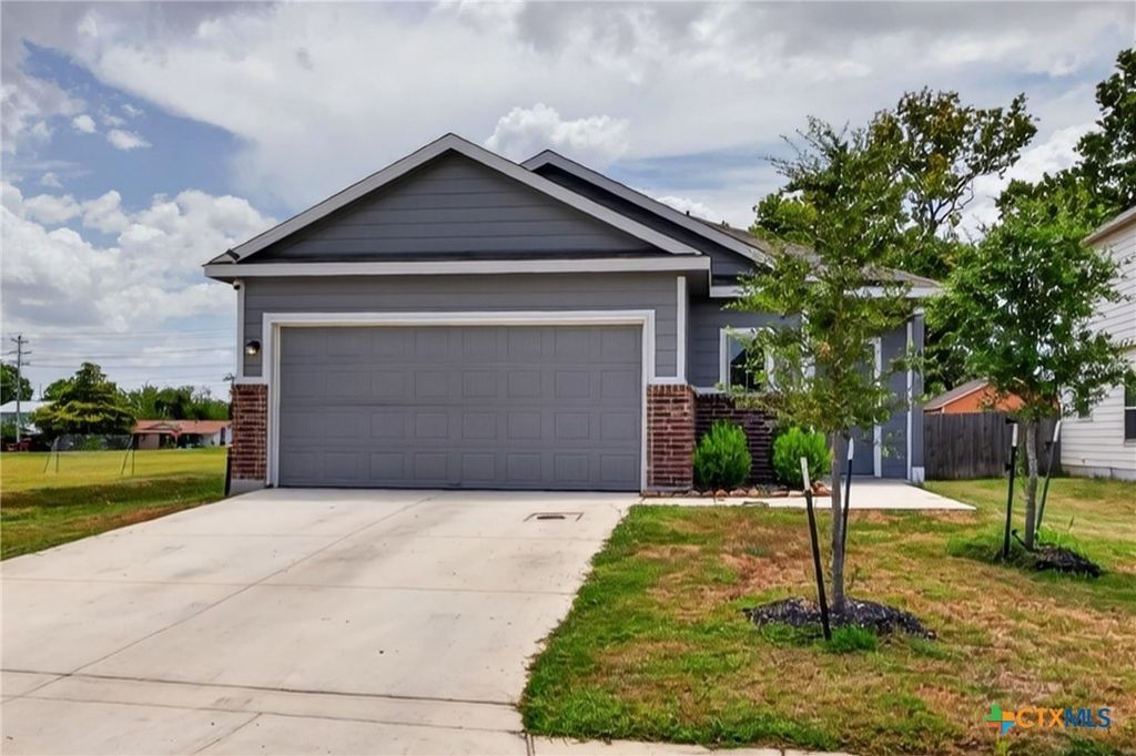 621 Kulpa Cross, Seguin