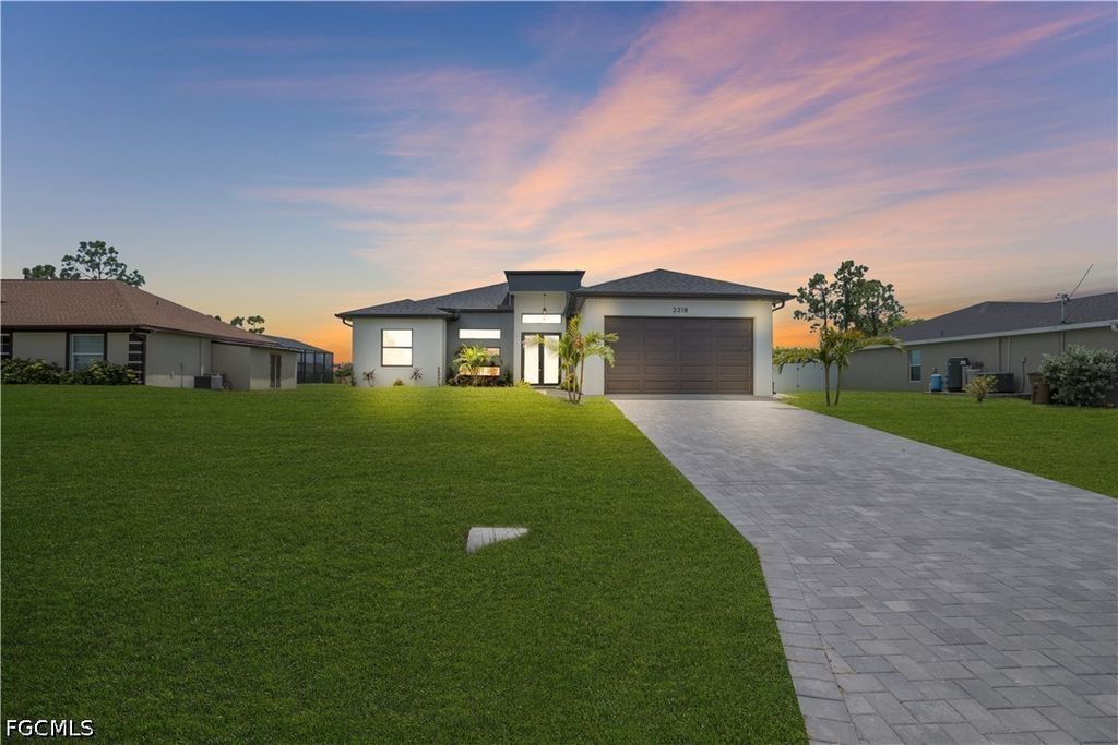 2318 Nw 30th Ter, CAPE CORAL