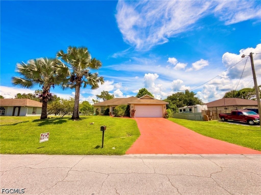 1006 Susan Ave N, Lehigh Acres