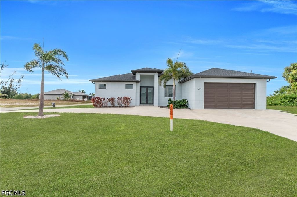 24 Chiquita Blvd S, Cape Coral