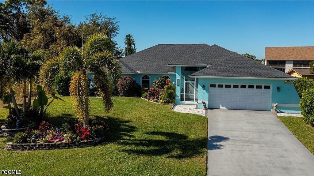 15141 Sam Snead Ln, NORTH FORT MYERS