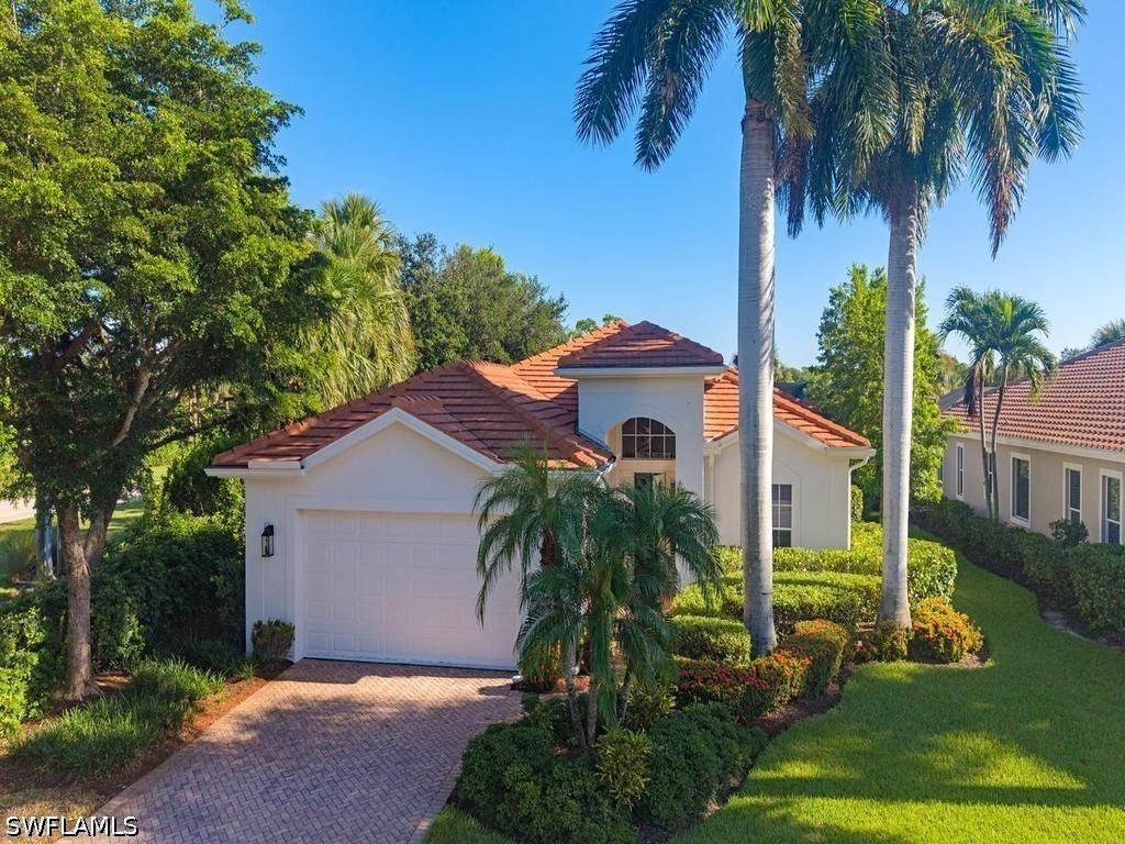 18121 Parkside Greens Dr, Fort Myers