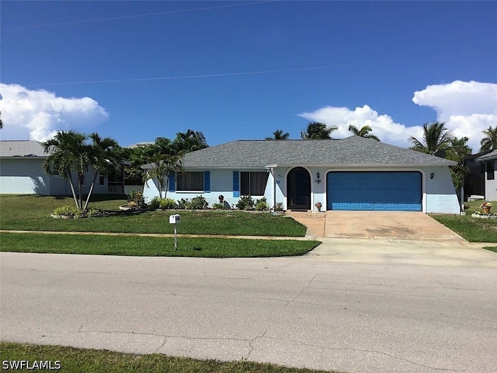 130 Bermuda Rd, Marco Island