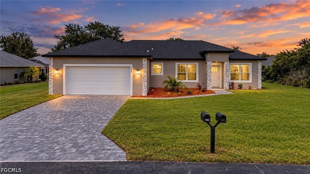 2608 Monza Dr, SEBRING