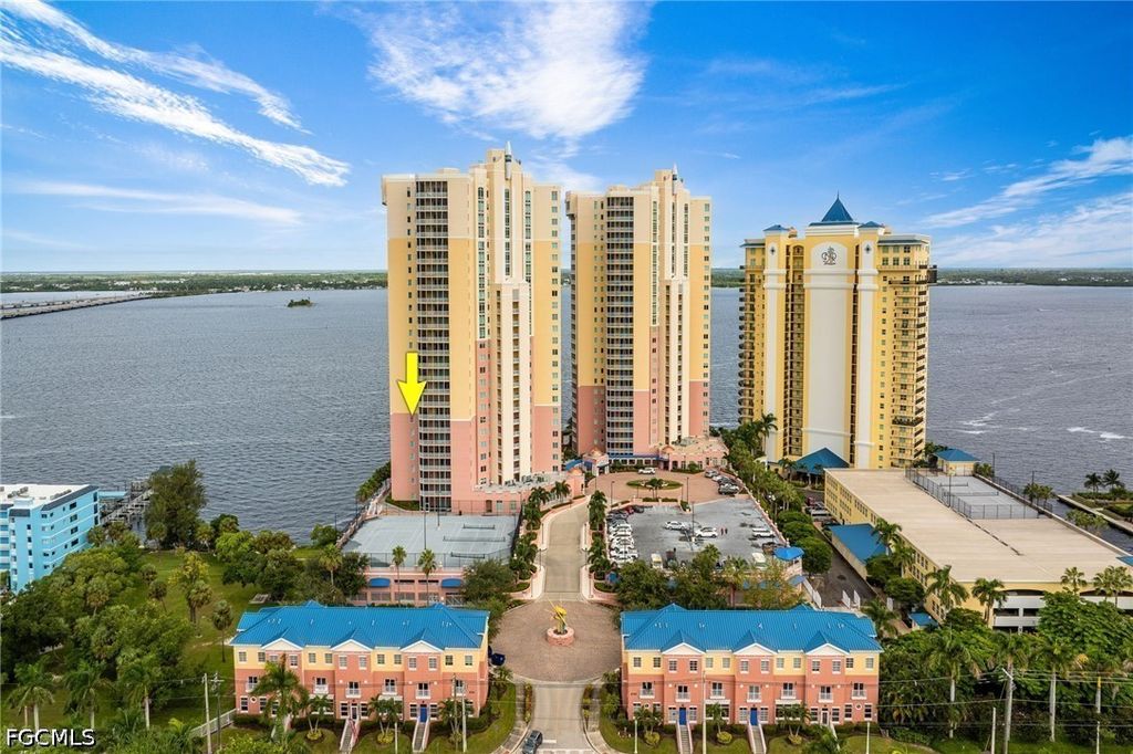 2743 1st St 1003, FORT MYERS