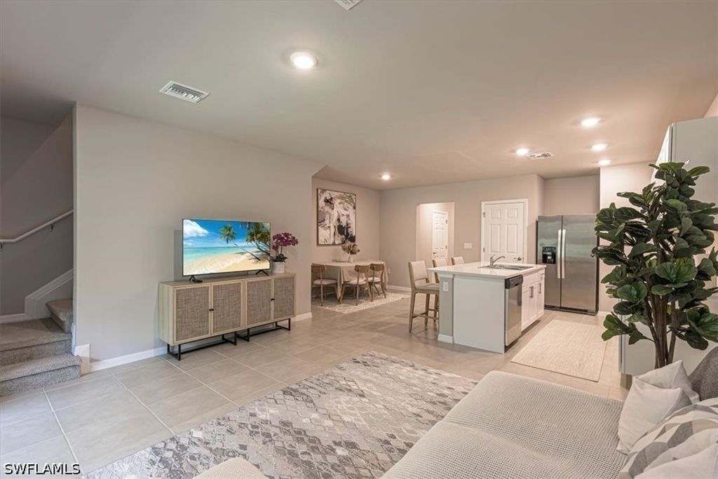 15457 Wildflower Cir, Naples