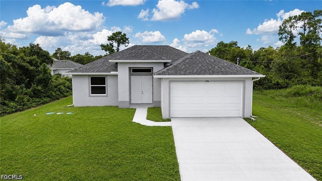 306 Lenz Ave S, LEHIGH ACRES