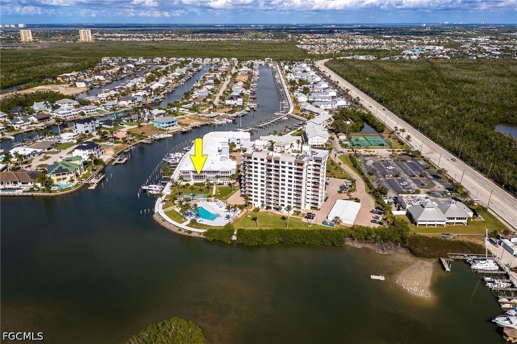 18092 San Carlos Blvd 915, Fort Myers Beach