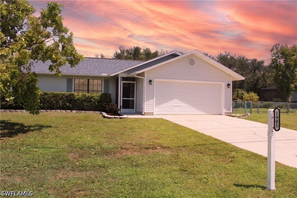 1905 Ne 6th St, Cape Coral