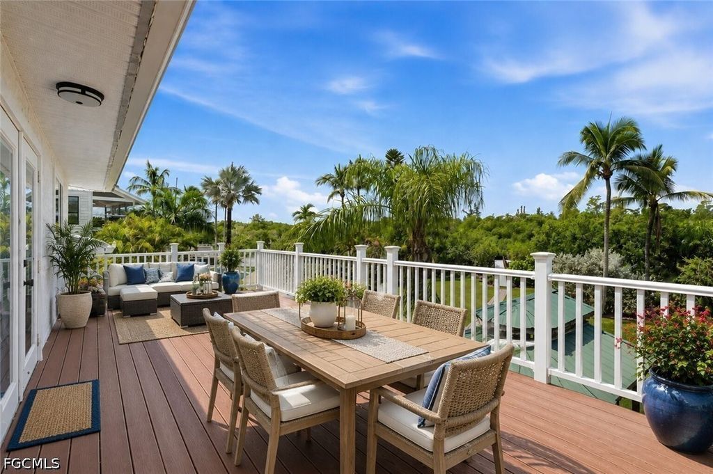 15636 Light Blue Cir, Fort Myers