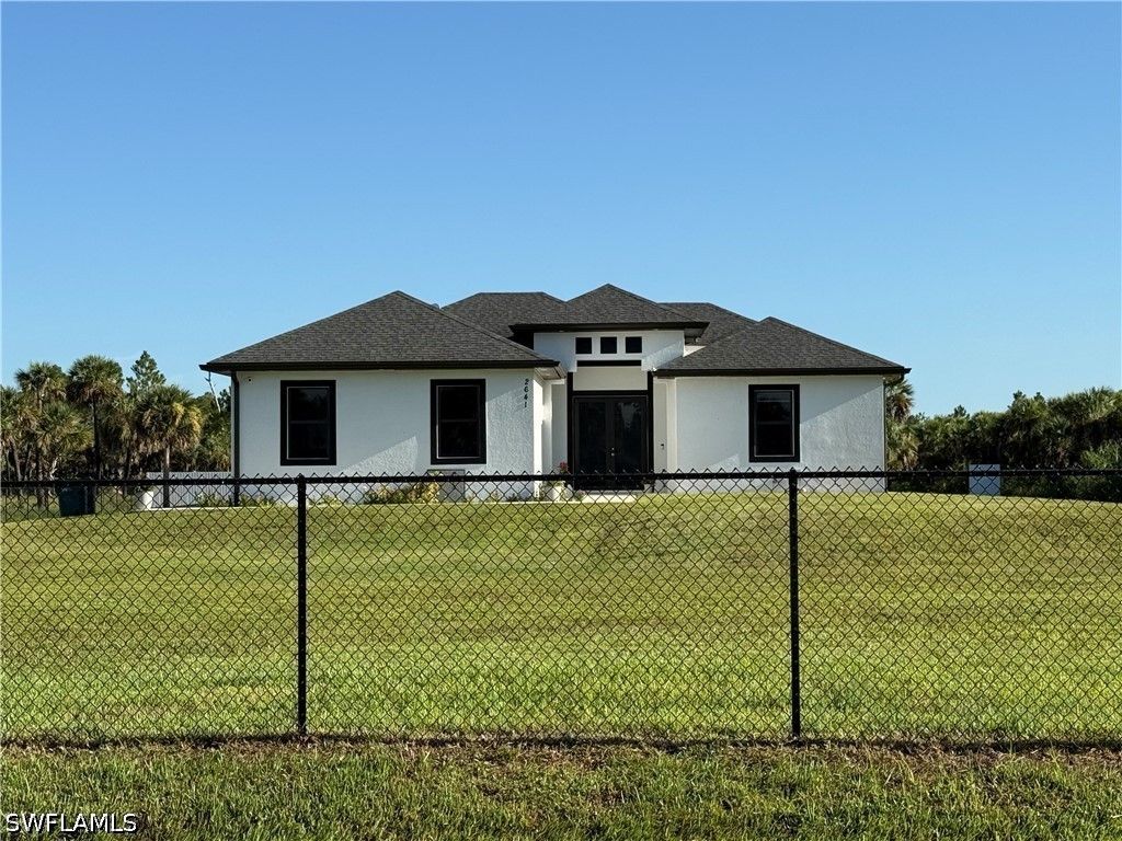 2641 36th Ave Se, Naples