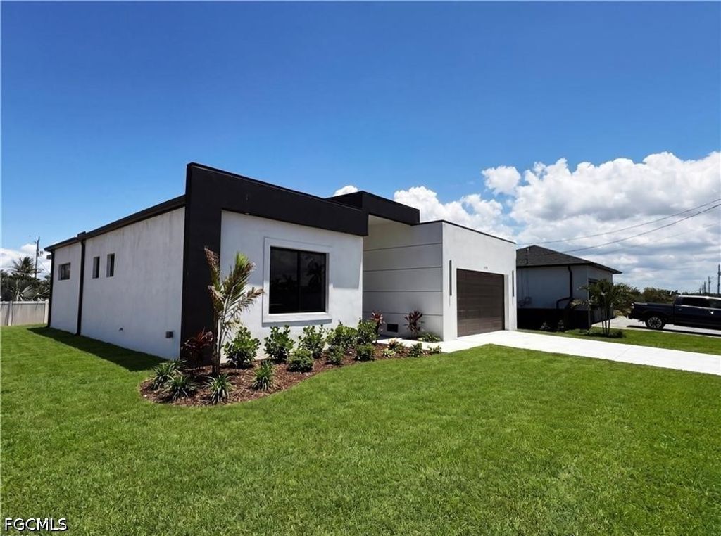 4331 Nw 31st Ter, CAPE CORAL