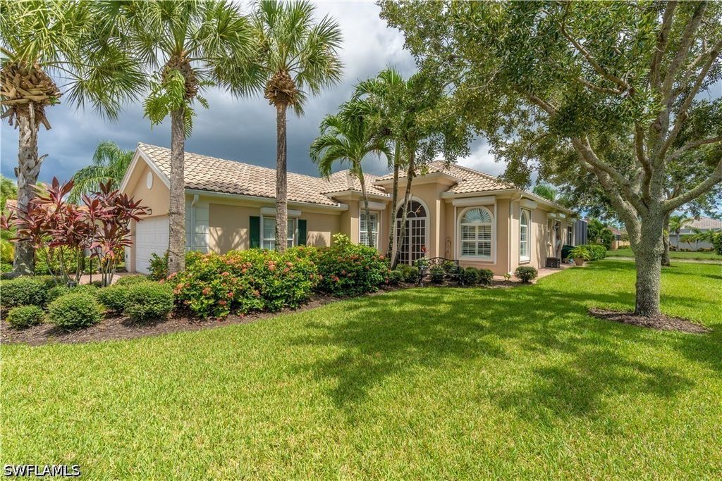 8556 Alessandria Ct, Naples