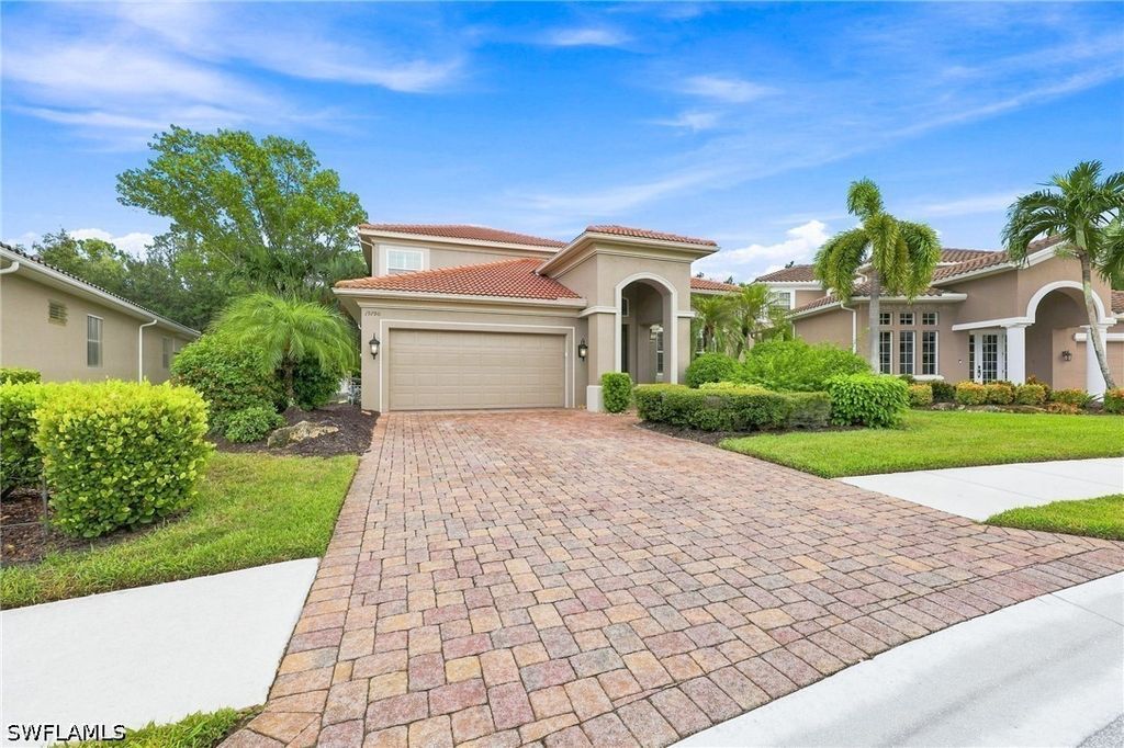 19790 Maddelena Cir, Estero