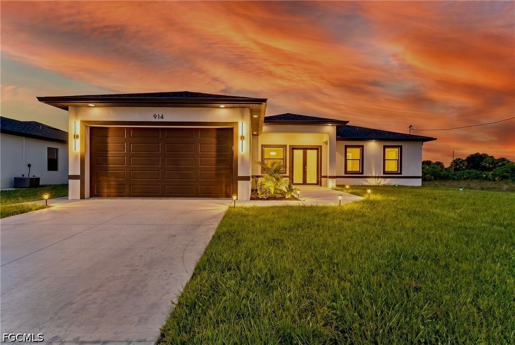 914 Manresa Ave S, Lehigh Acres