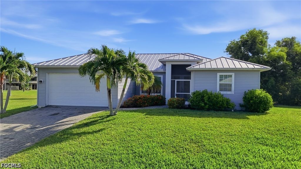 4507 Lake Heather Cir, St James City