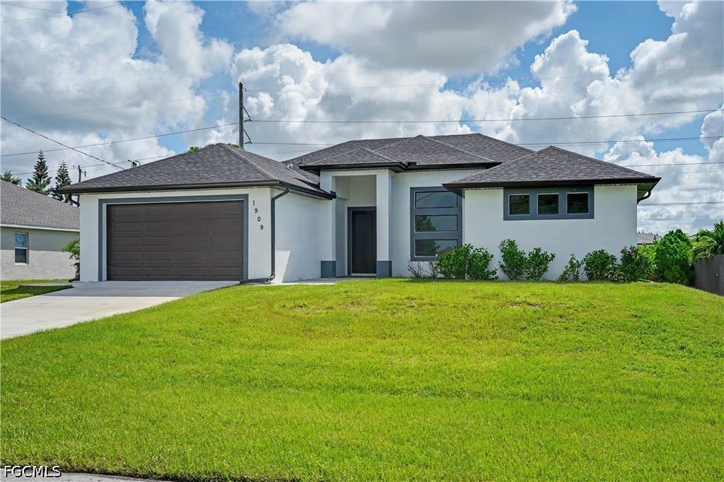 1909 Nw 24th Pl, Cape Coral