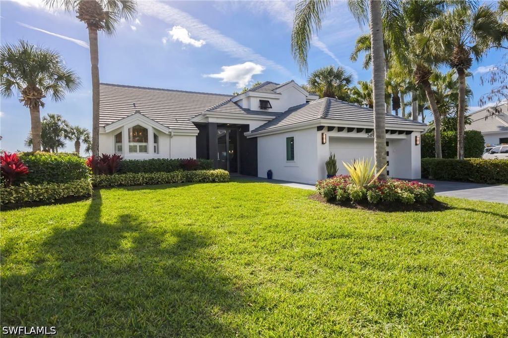 549 Eagle Creek Dr, Naples