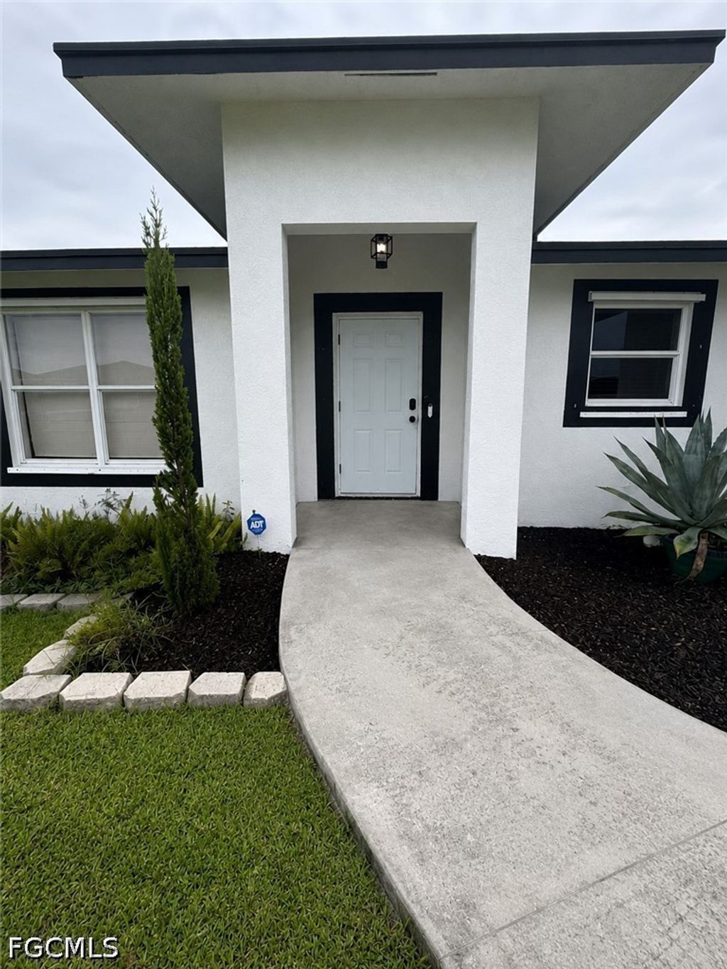 157 Dabou Loop, BELLE GLADE