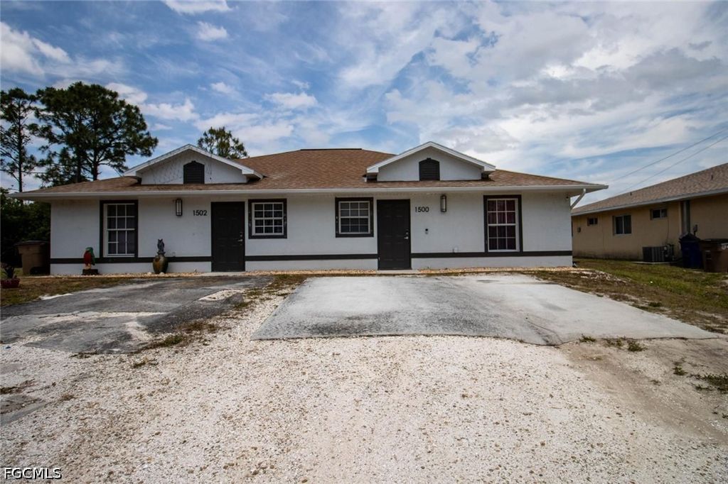 1500/1502 W 12th St, LEHIGH ACRES