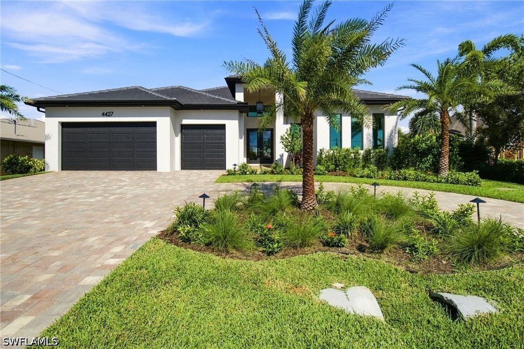 4427 Pelican Blvd, Cape Coral
