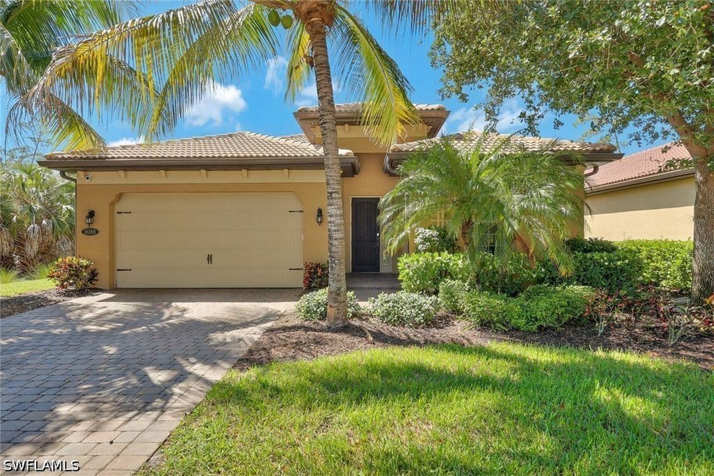 16188 Aberdeen Ave, Naples