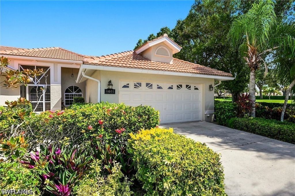 8681 Mustang Dr, Naples