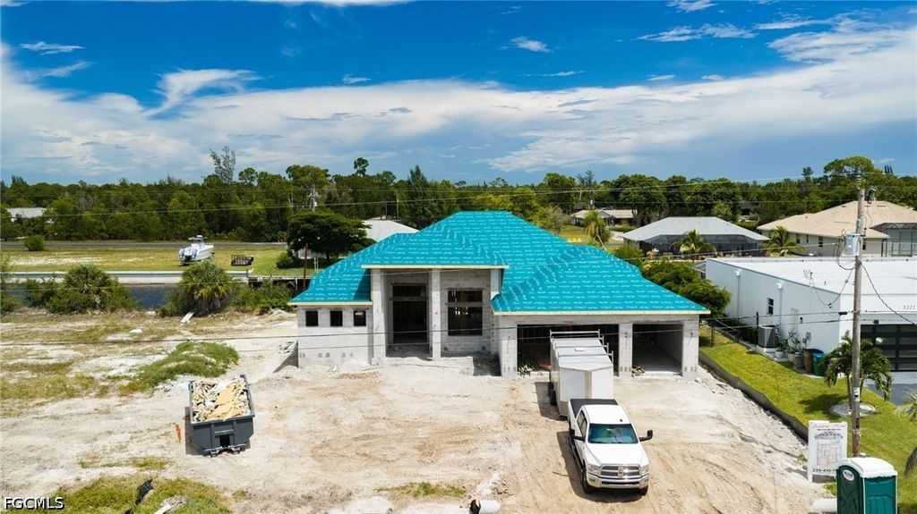 3225 Nw 41st Ave, Cape Coral