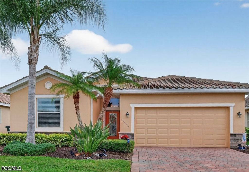 3535 Dandolo Cir, Cape Coral