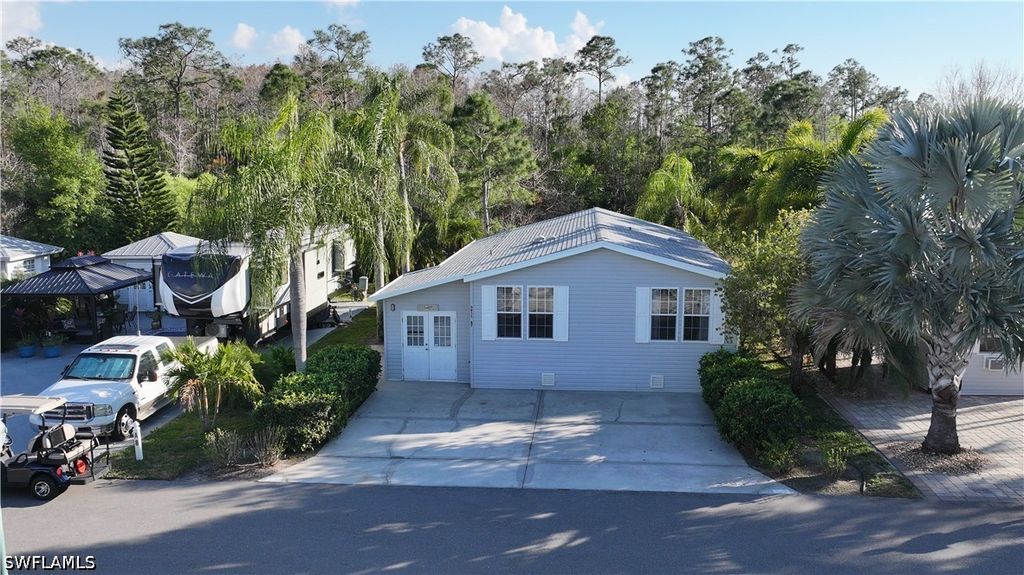 5935 Brightwood Dr A070, Fort Myers