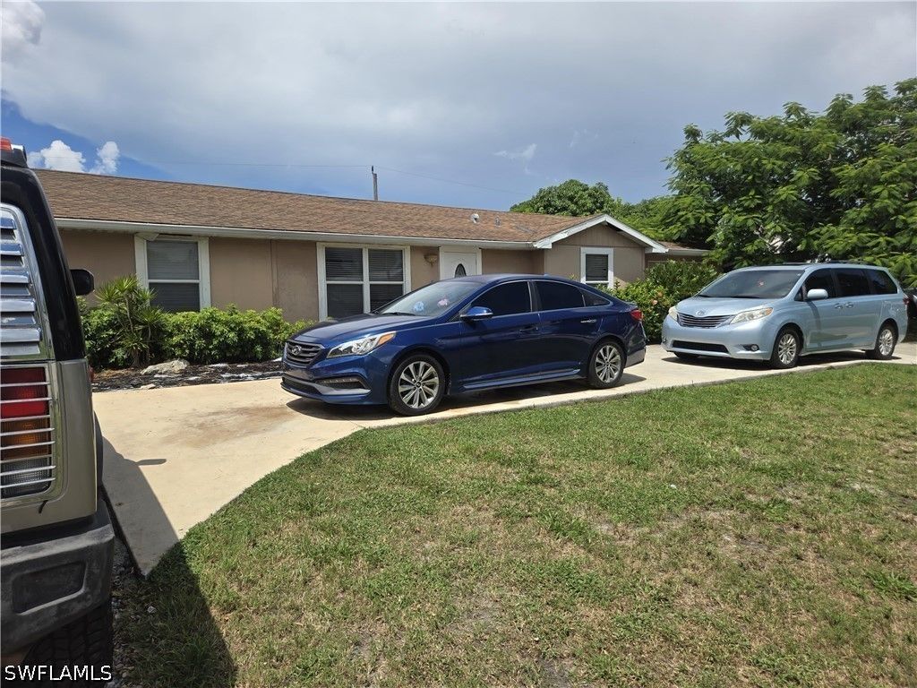 2201 46th St Sw, Naples