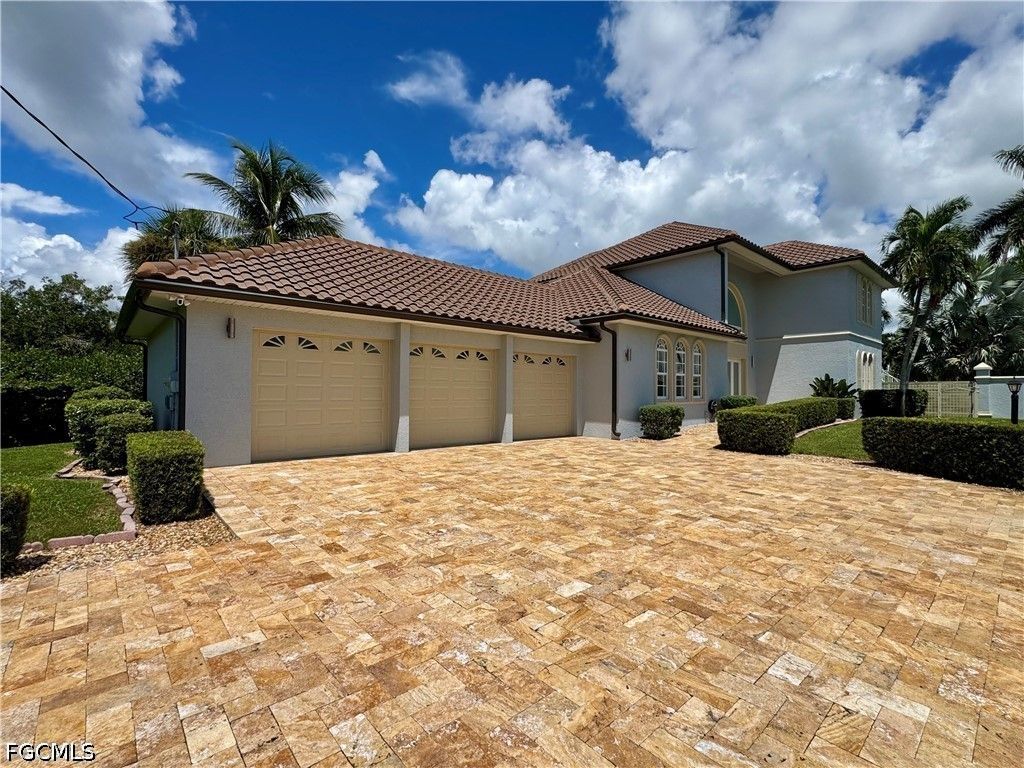 14370 Mcgregor Blvd, Fort Myers