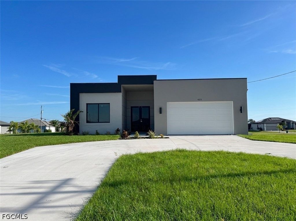 4213 Caloosa Pkwy N, CAPE CORAL