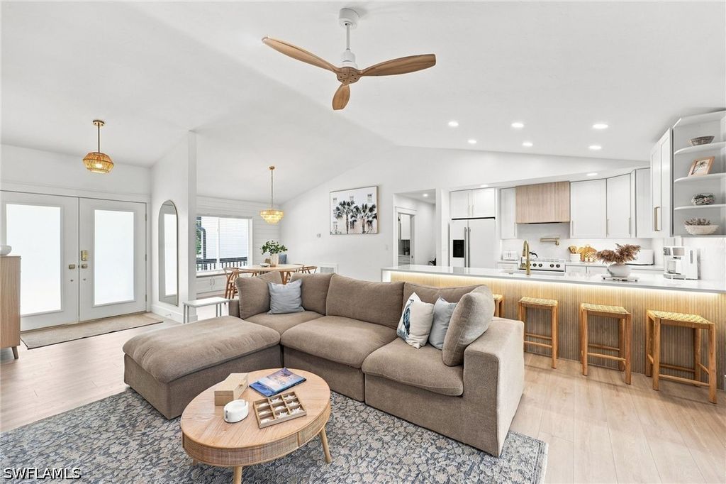 13270 Electron Dr, Fort Myers