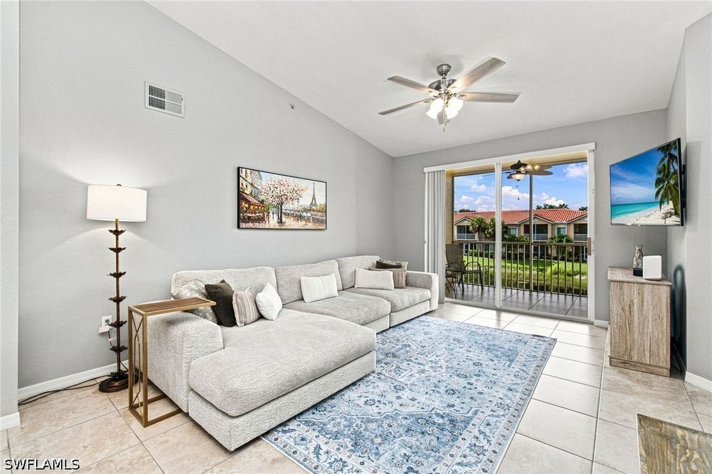 20131 Estero Gardens Cir 207, Estero