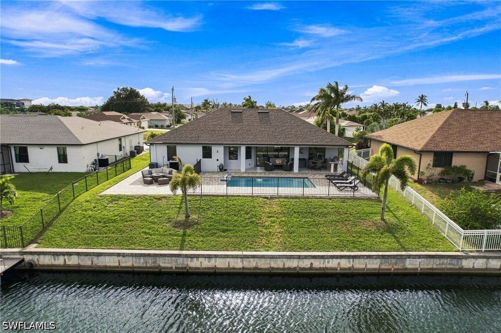 2229 Sw 17th Pl, Cape Coral