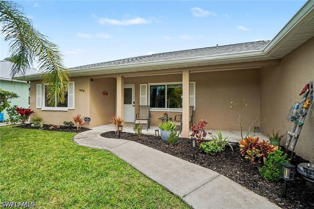 4618 Sierra Ln, Bonita Springs