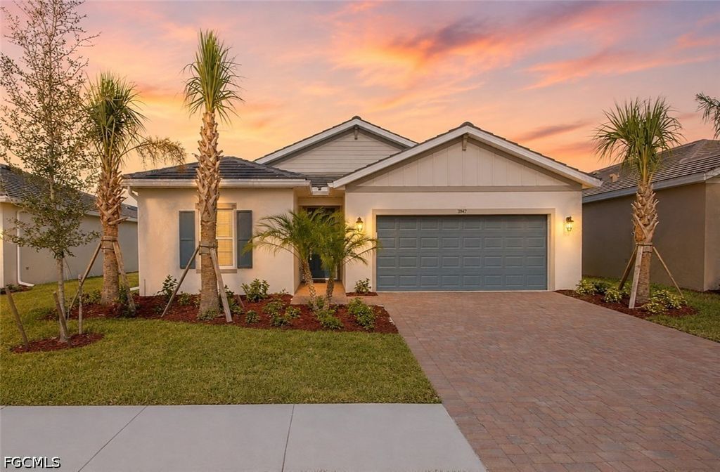 3947 Coneflower St, ALVA