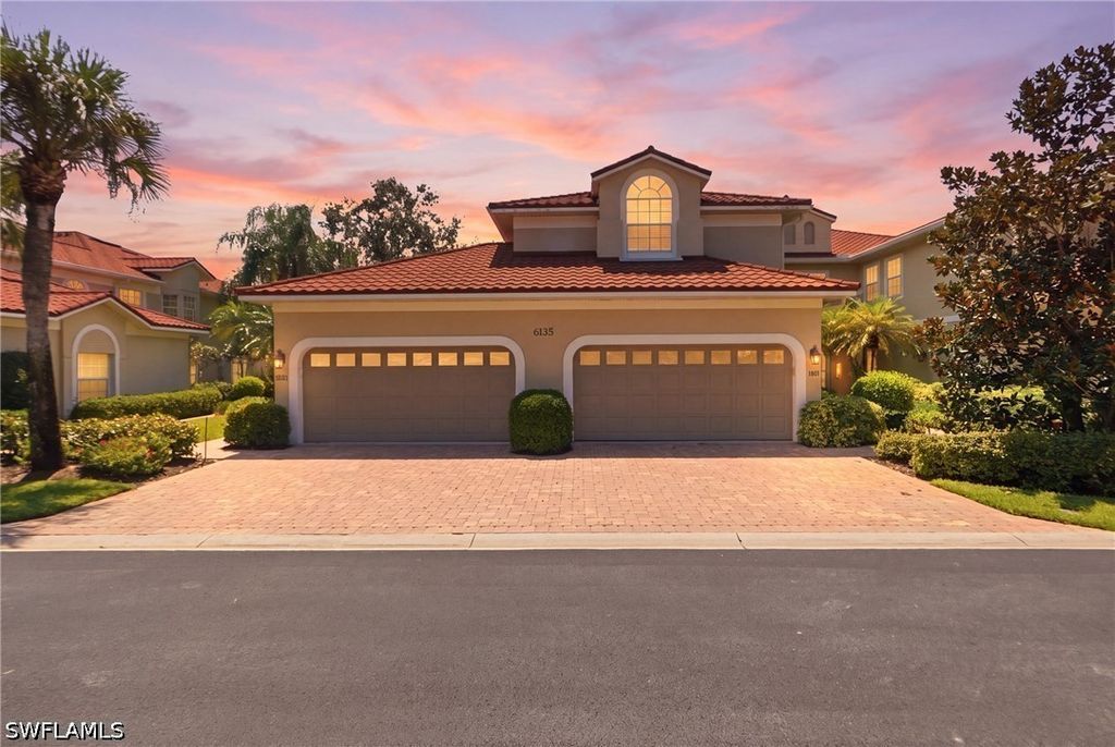 6135 Reserve Cir 1801, Naples