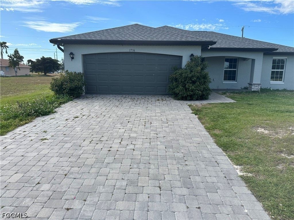 1736 Ne 1st Ave, Cape Coral