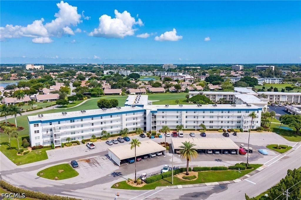 6220 Augusta Dr 312, FORT MYERS