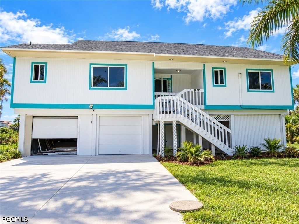 497 Lake Murex Cir, SANIBEL