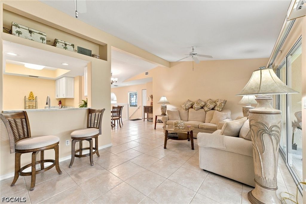 13191 Oakmont Dr 4, Fort Myers