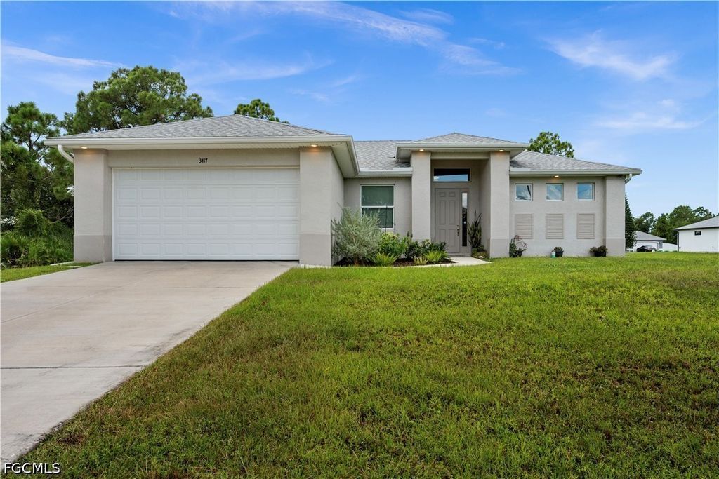 3417 14th St W, Lehigh Acres