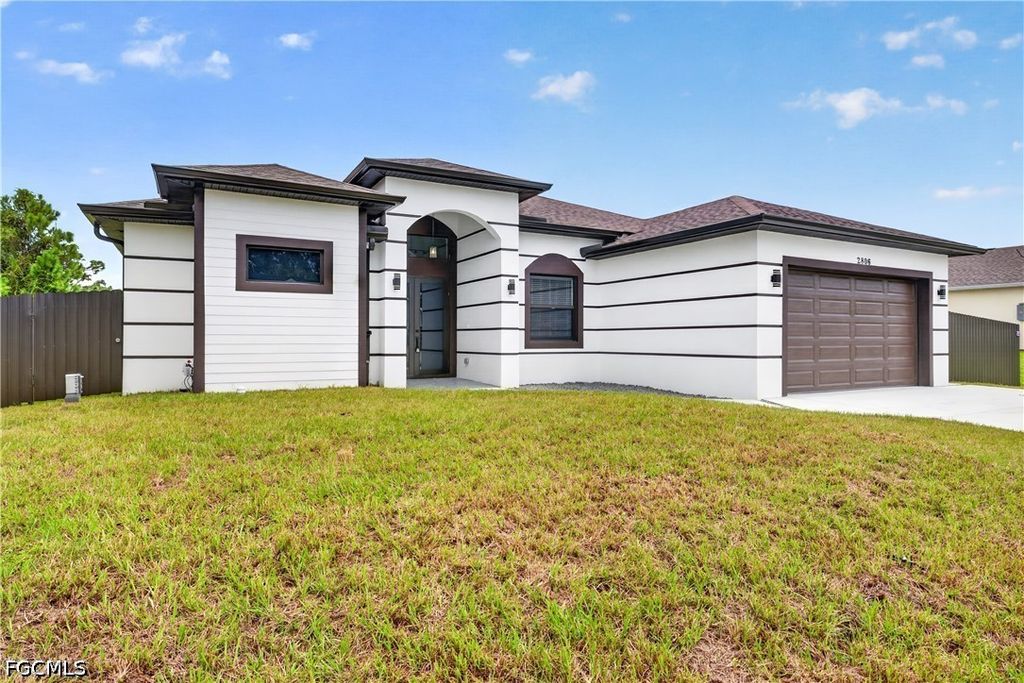 2806 Connie Ave N, Lehigh Acres