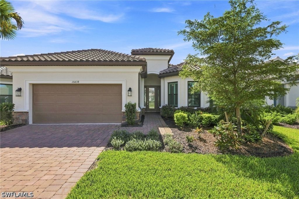15638 Triesta Ln, Naples