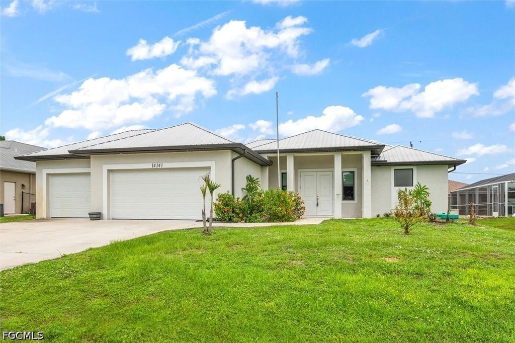 14141 Roof St, Fort Myers