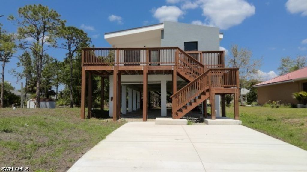 3710 10th St Sw, Lehigh Acres
